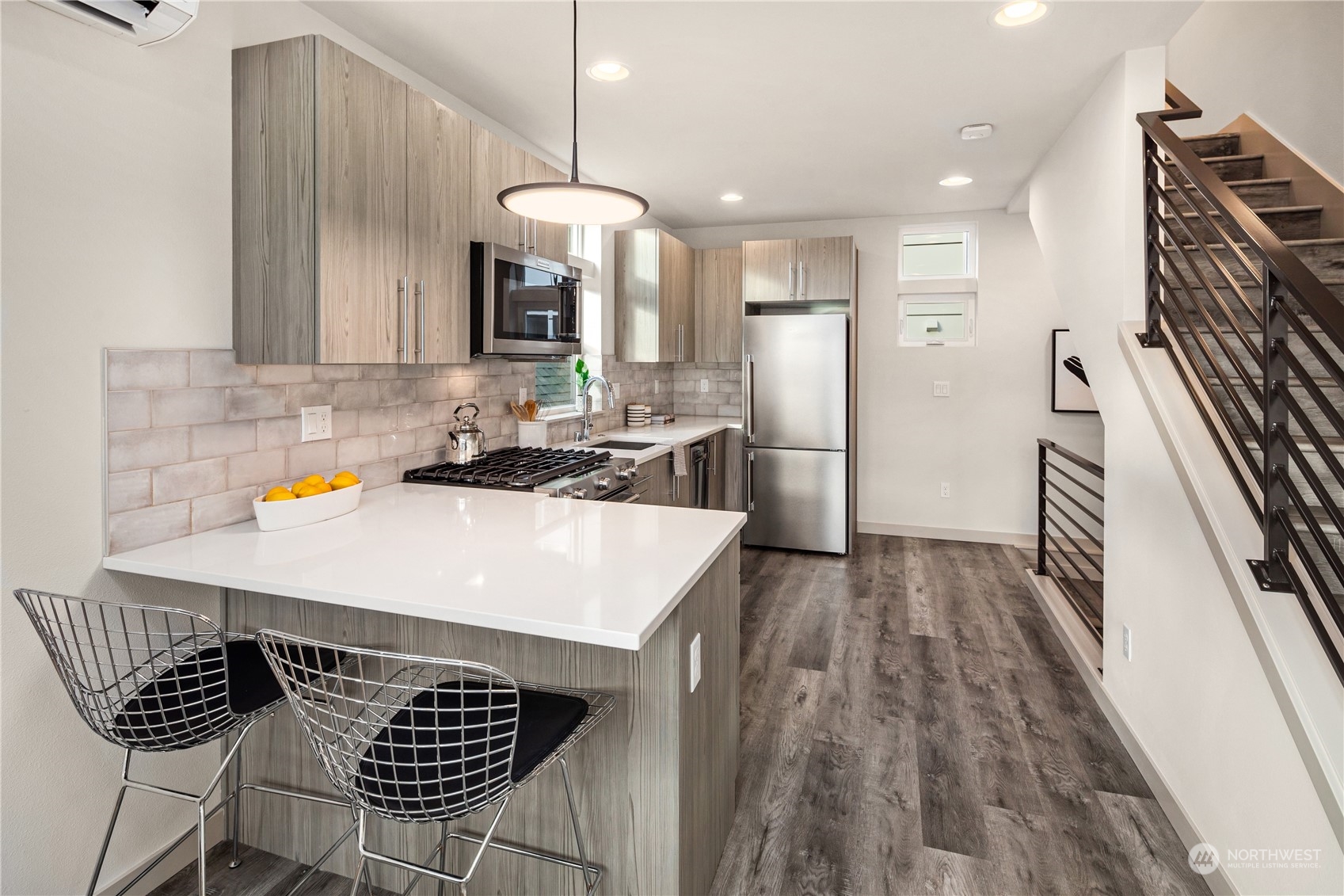 718 North 43rd Street Seattle, WA 98103 - Photo 15 of 28 Gallery Image 15