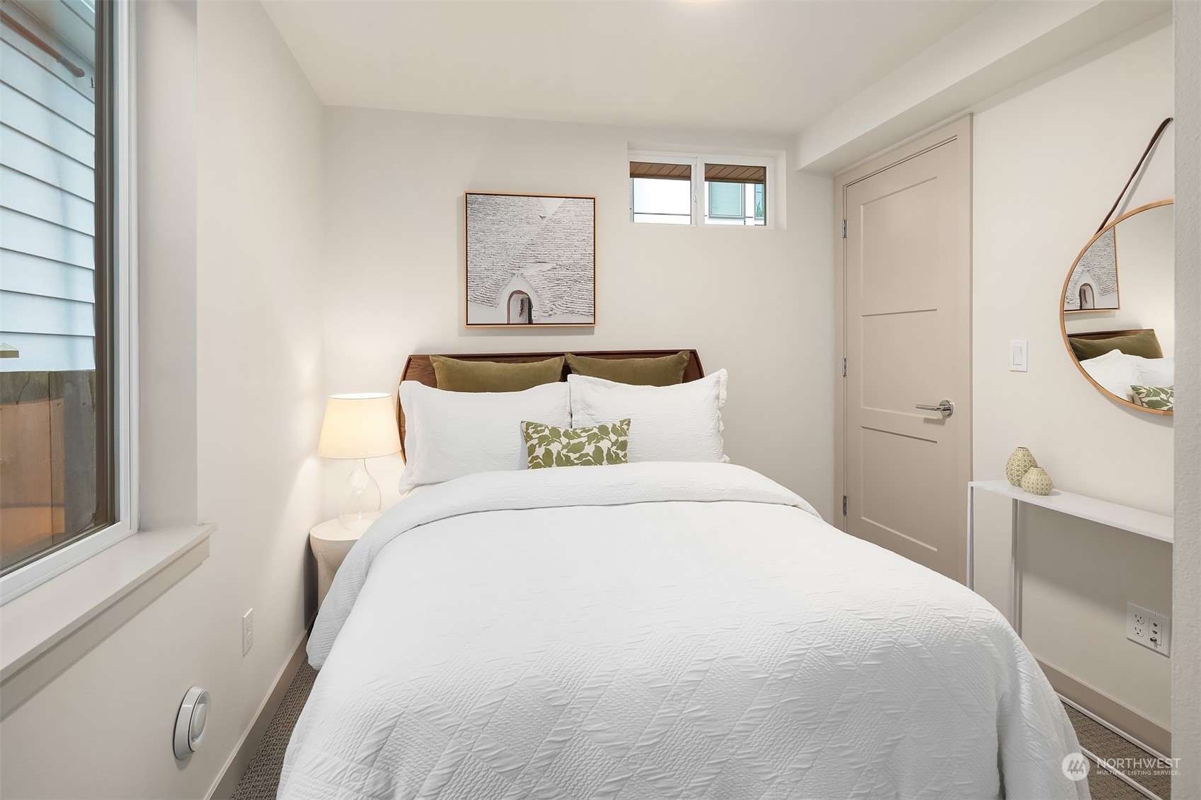 718 North 43rd Street Seattle, WA 98103 - Photo 22 of 28 Gallery Image 22