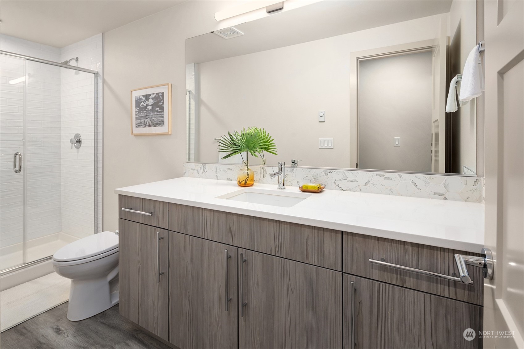 718 North 43rd Street Seattle, WA 98103 - Photo 26 of 28 Gallery Image 26