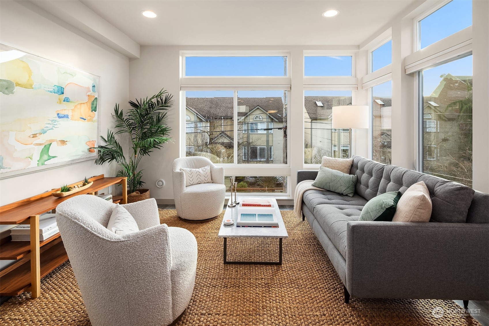 718 North 43rd Street Seattle, WA 98103 - Photo 8 of 28 Gallery Image 8