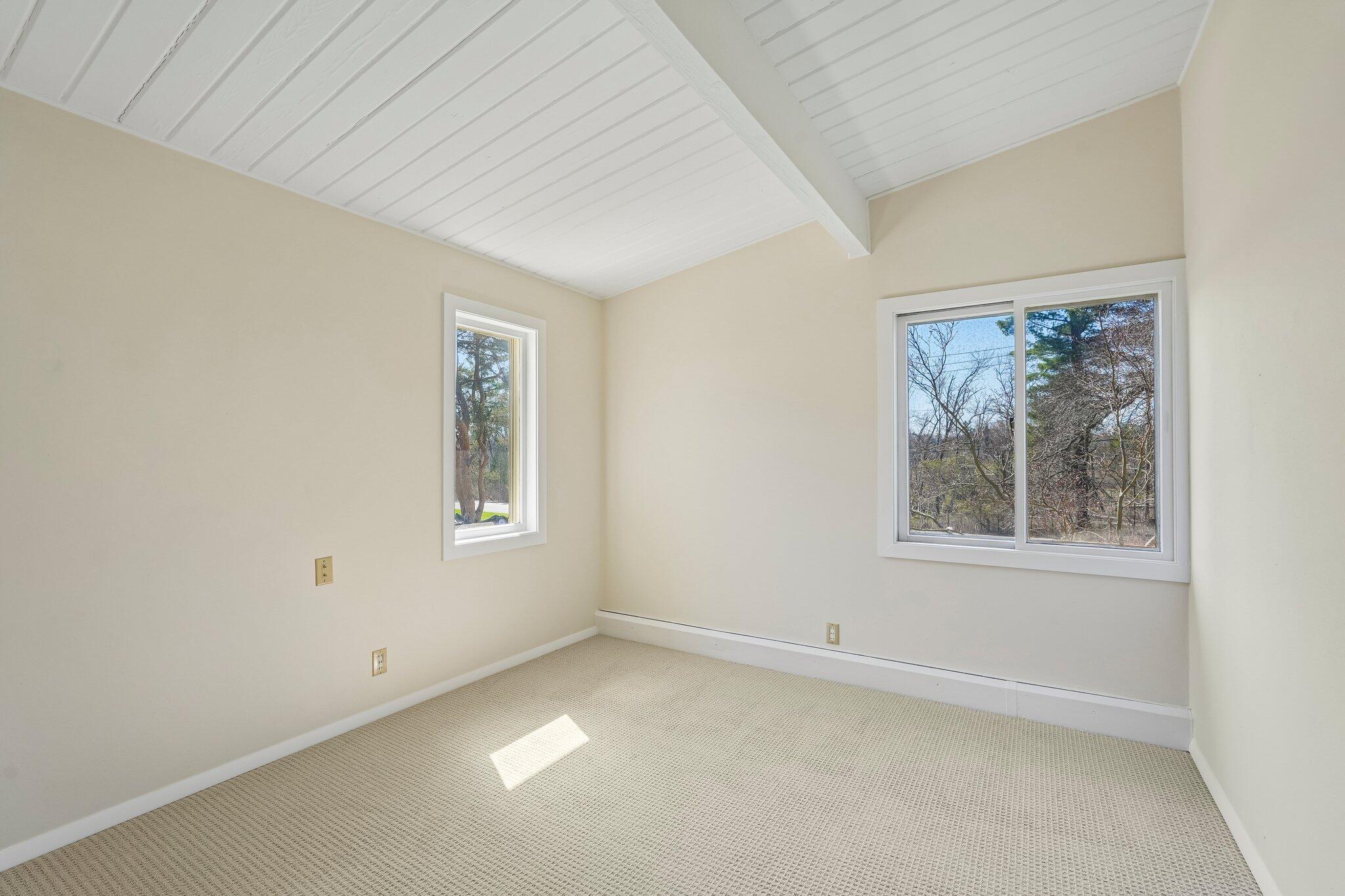1136 East Brown Deer Road Milwaukee, WI 53217 - Photo 28 of 42 31-web-or-mls-E Brown Deer Rd-S2404-031
