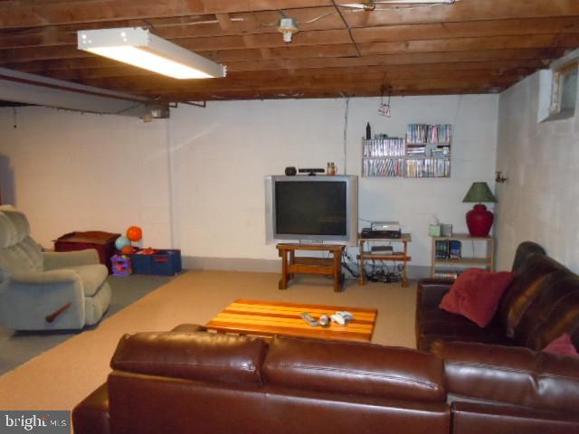 1601 Sandhill Road Lebanon, PA 17046 - Photo 13 of 14 Gallery Image 13