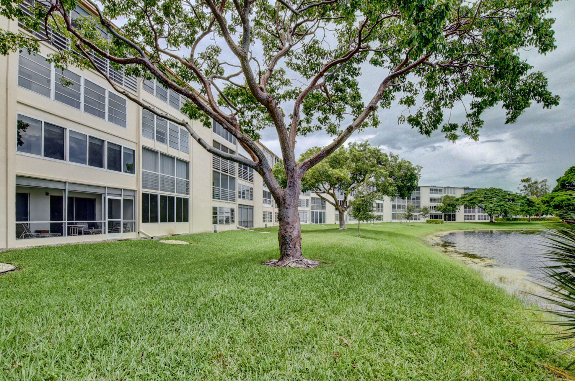 3040 Newcastle A Boca Raton, FL 33434 - Photo 43 of 64 43_dsc_7544_5_6_7_8