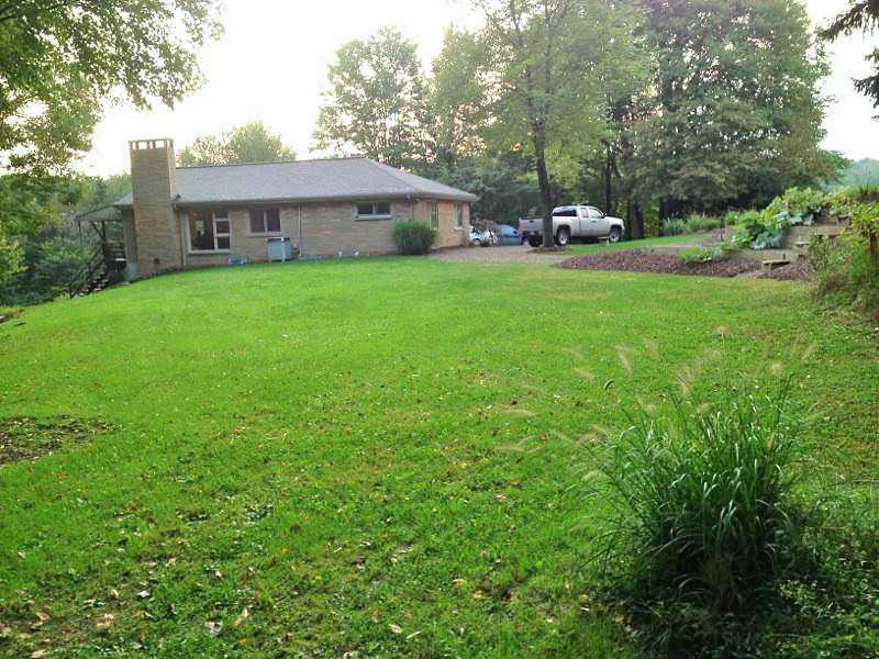 219 Summit Road Butler, PA 16001 - Photo 14 of 17 Exterior Back.