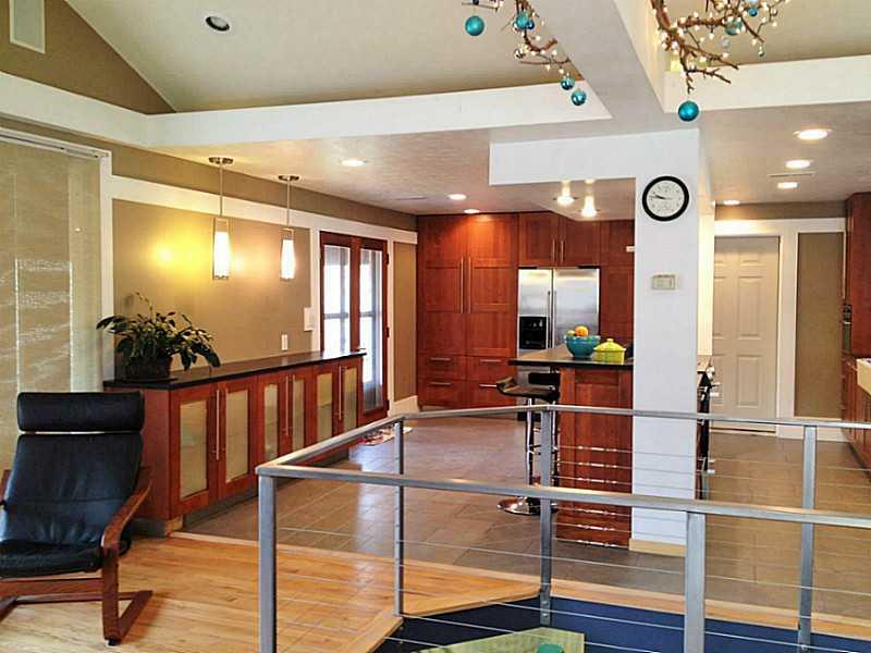 219 Summit Road Butler, PA 16001 - Photo 3 of 17 1st Floor Plan. Check out the gleaming kitchen and staircase!