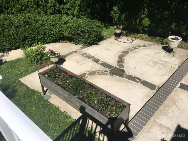 a view of an outdoor space with seating area