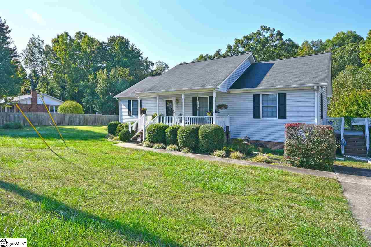 705 Reid School Road Taylors, SC 29687 - Photo 1 of 36 Gallery Image 1