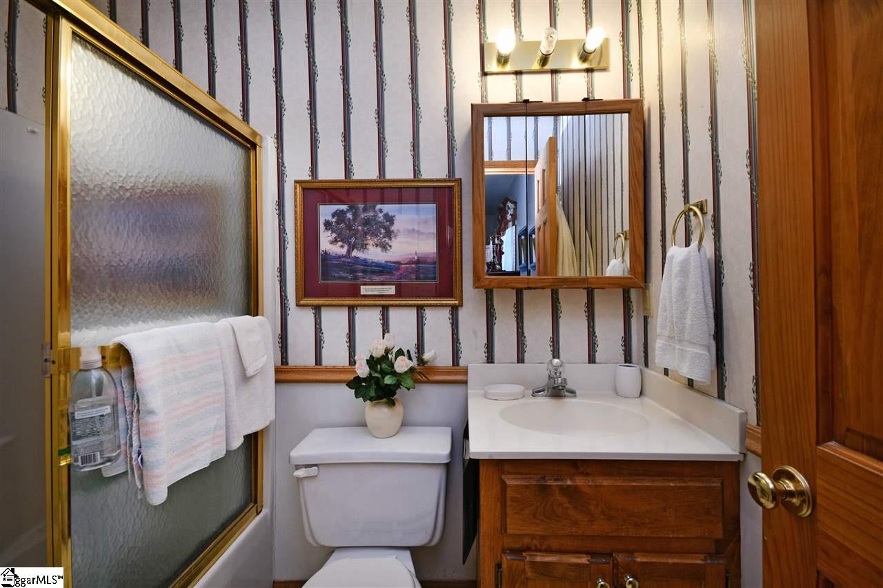 705 Reid School Road Taylors, SC 29687 - Photo 11 of 36 Gallery Image 11