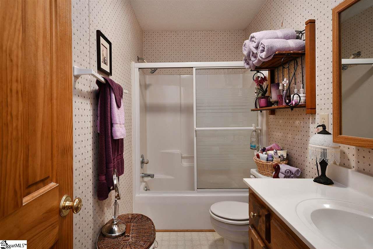 705 Reid School Road Taylors, SC 29687 - Photo 15 of 36 Gallery Image 15