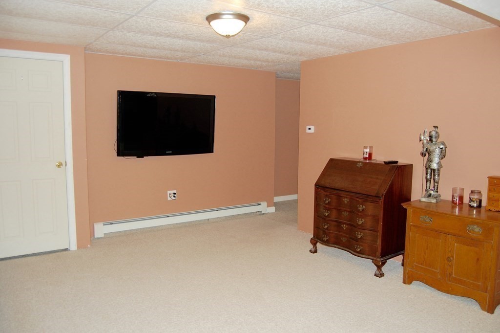 36 Field Pond Road Milford, MA 01757 - Photo 36 of 42 Gallery Image 36