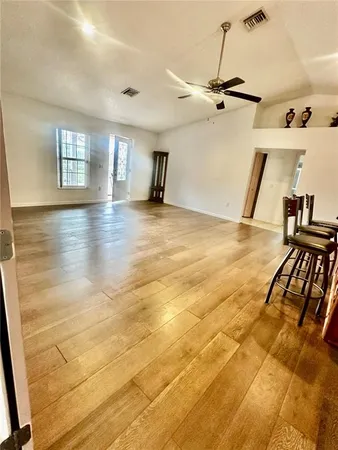 $340,000 | 910 Rich Drive, Mount Dora, FL 32757