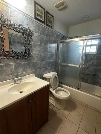 $340,000 | 910 Rich Drive, Mount Dora, FL 32757