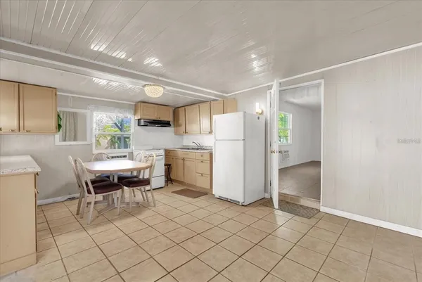 $340,000 | 910 Rich Drive, Mount Dora, FL 32757