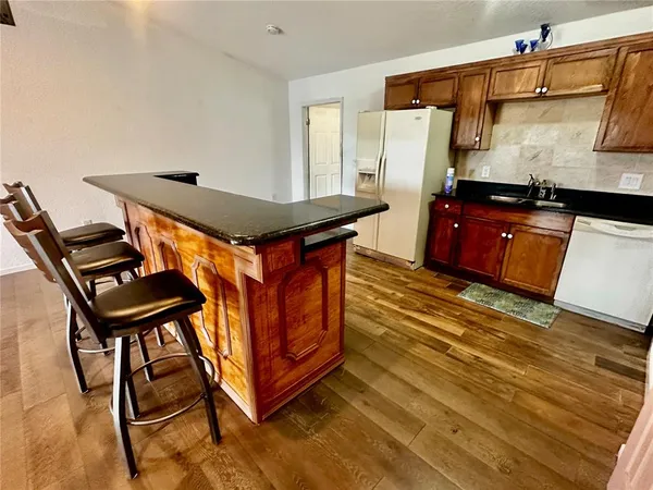 $340,000 | 910 Rich Drive, Mount Dora, FL 32757