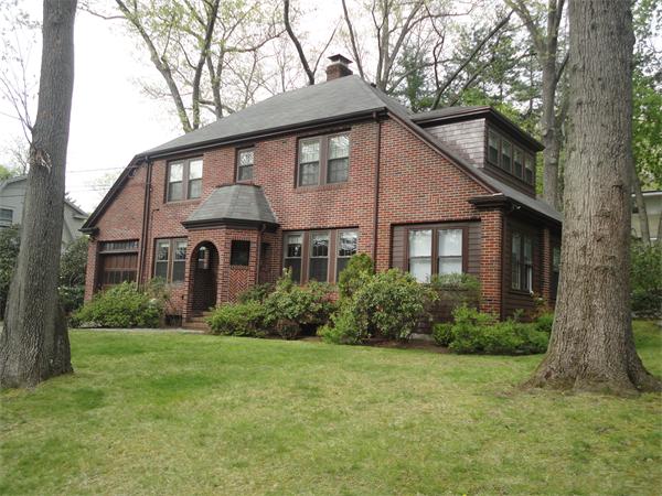 7 Dexter Road Lexington, MA 02420 - Photo 1 of 11