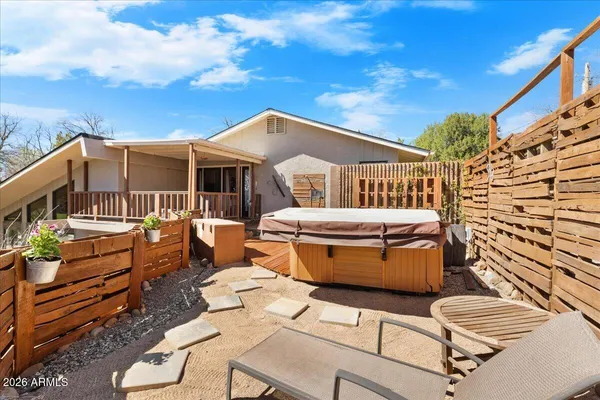 $1,597,000 | 10580 East Swinging Bridge Lane, Cornville, AZ 86325