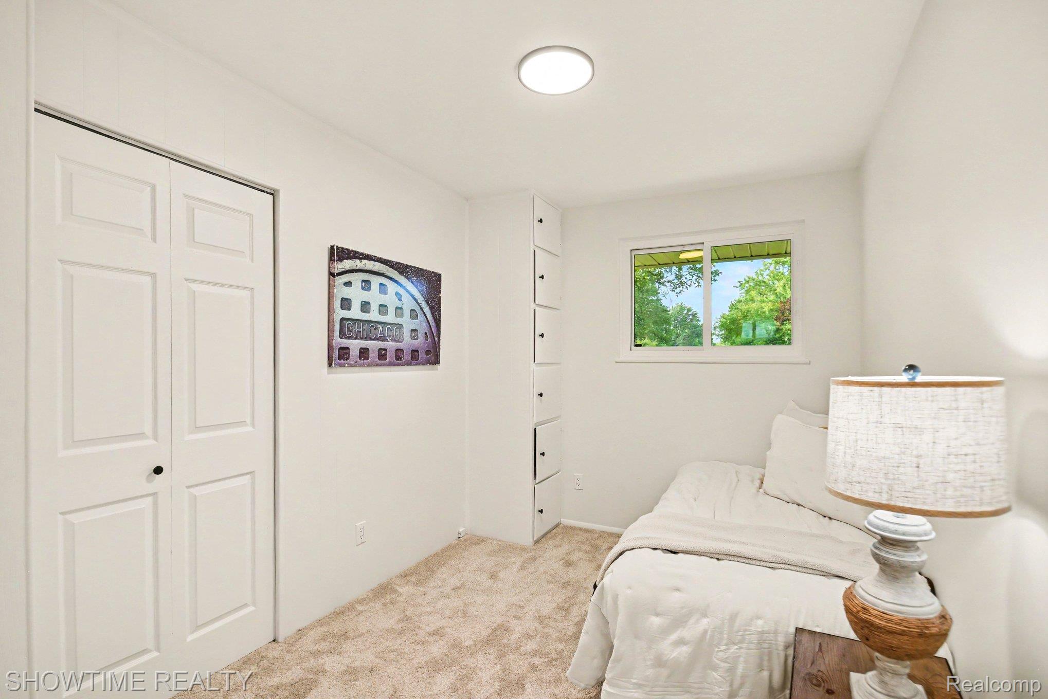 3699 Mark Road Waterford, MI 48328 - Photo 12 of 26 Bedroom