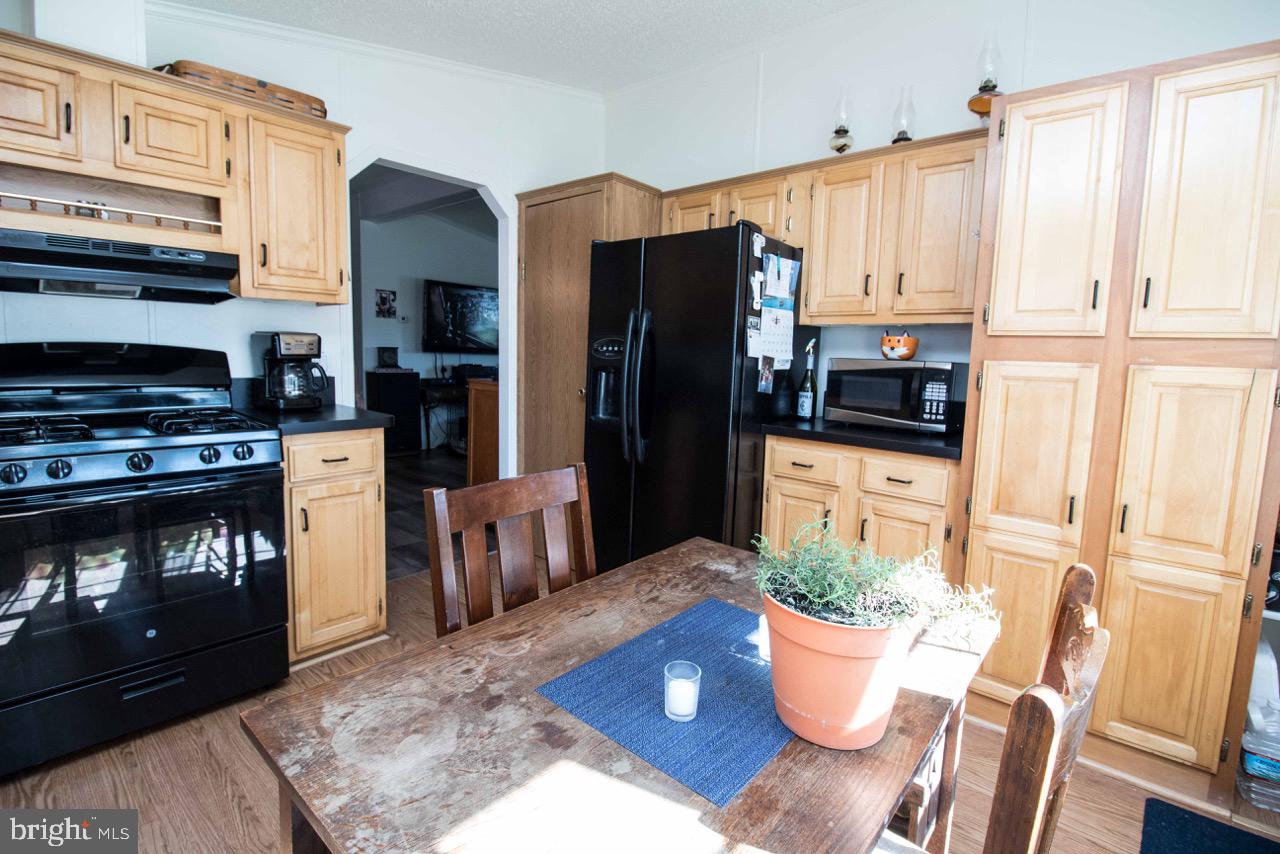 118 Heister Road Birdsboro, PA 19508 - Photo 8 of 21 Gallery Image 8