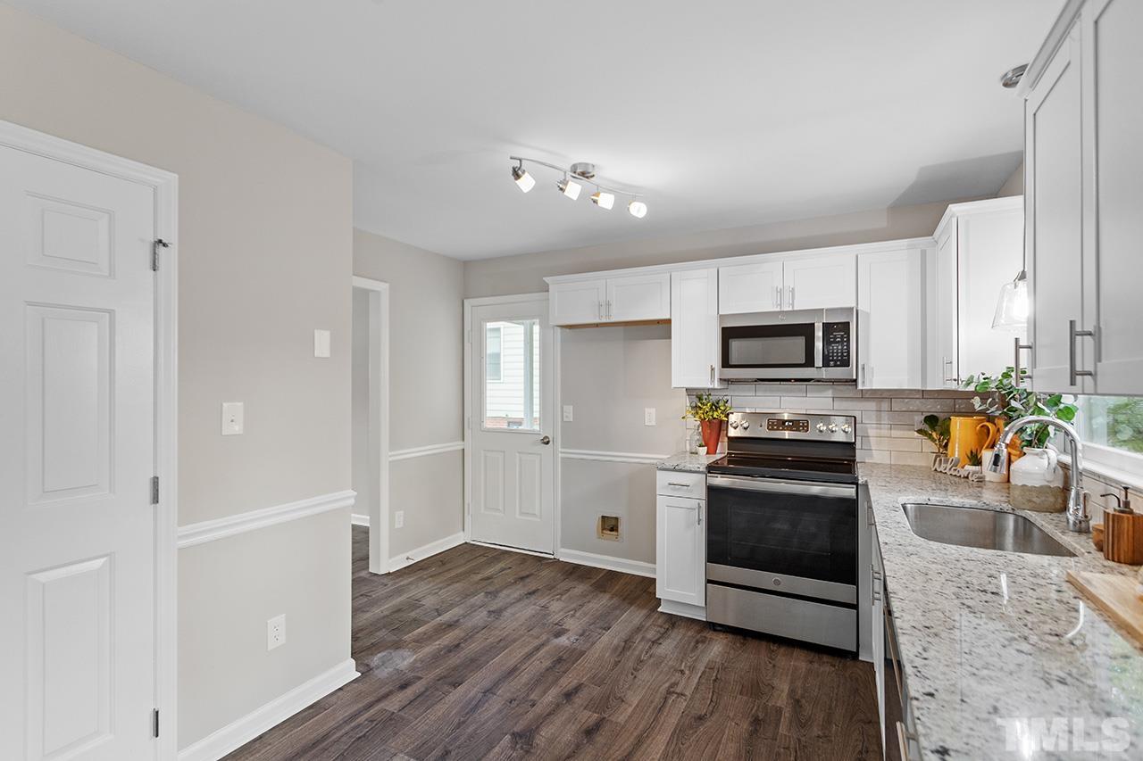 2004 Ranch Mill Circle Raleigh, NC 27610 - Photo 11 of 37 Gallery Image 11