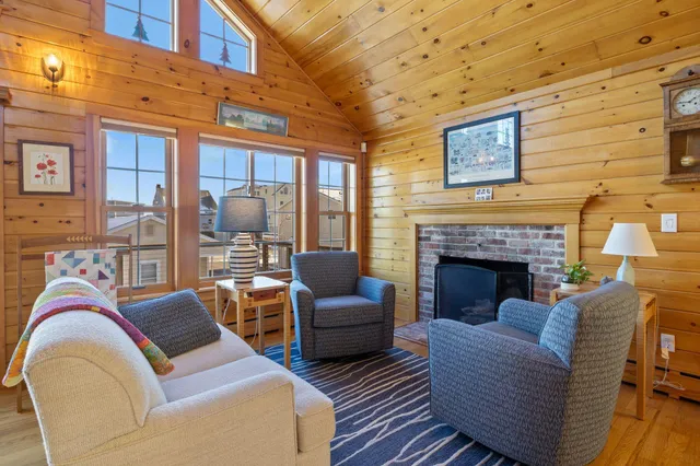 $1,295,000 | 106 South Tibbetts Avenue, Wells, ME 04090