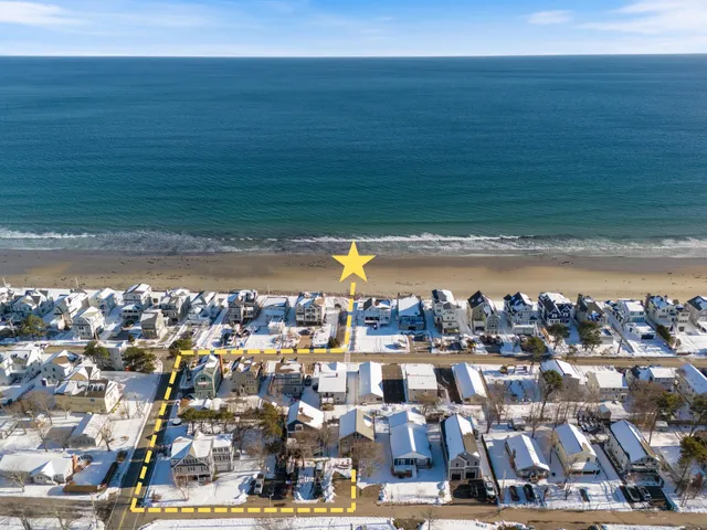 $1,295,000 | 106 South Tibbetts Avenue, Wells, ME 04090