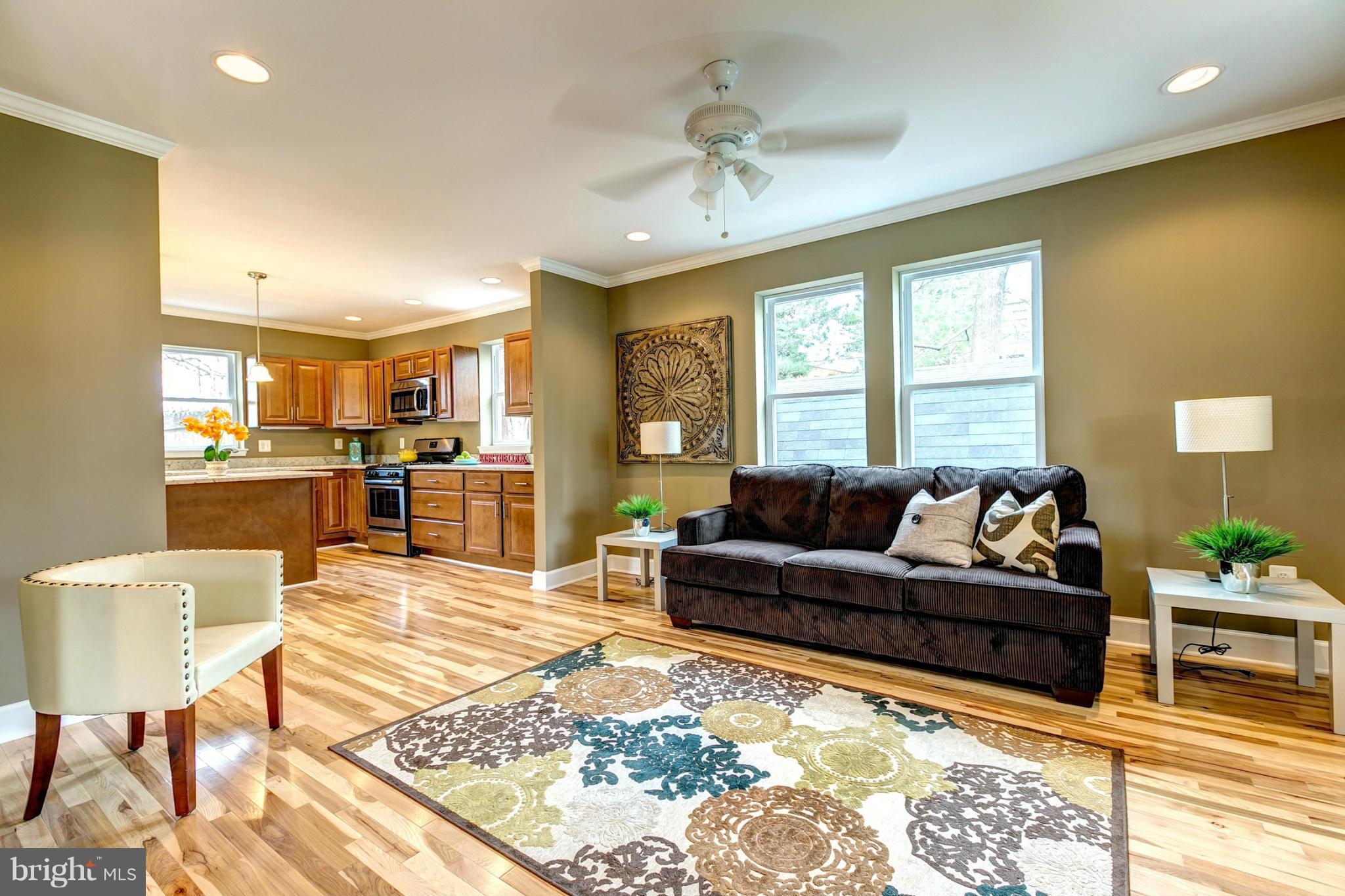 404 Greenwood Road Linthicum, MD 21090 - Photo 7 of 30 Great Entertaining Space