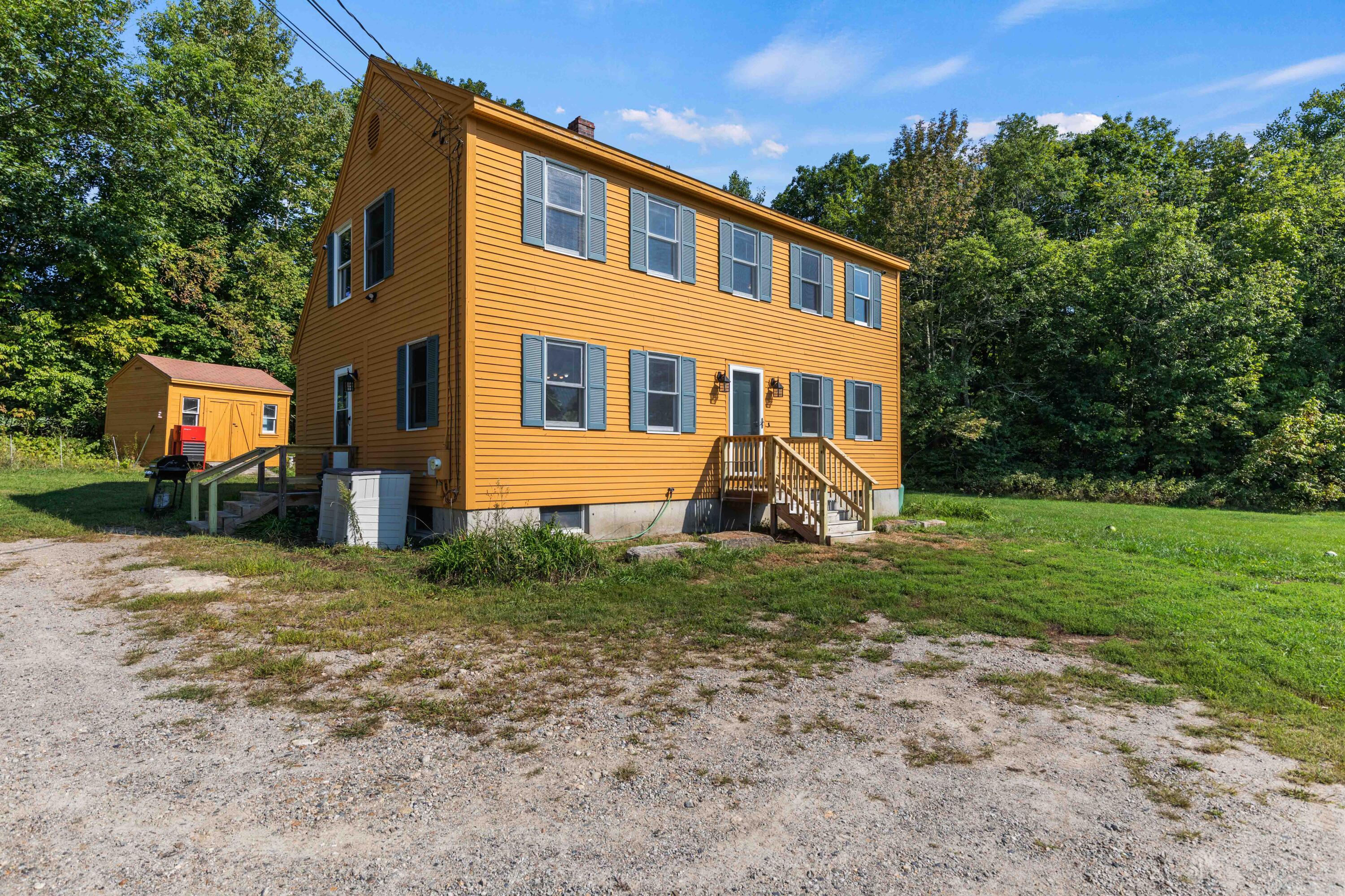 127 Sunset Road Springvale, ME 04083 - Photo 3 of 34 127 Sunset Springvale024