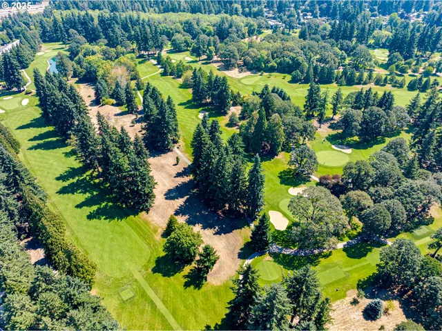 $619,900 | 9623 Northeast Oak View Drive, Vancouver, WA 98662