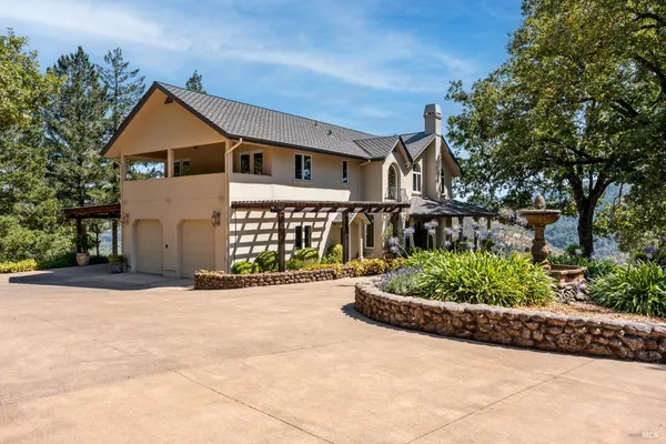 $1,795,000 | 800-850 Boonville Road, Ukiah, CA 95482