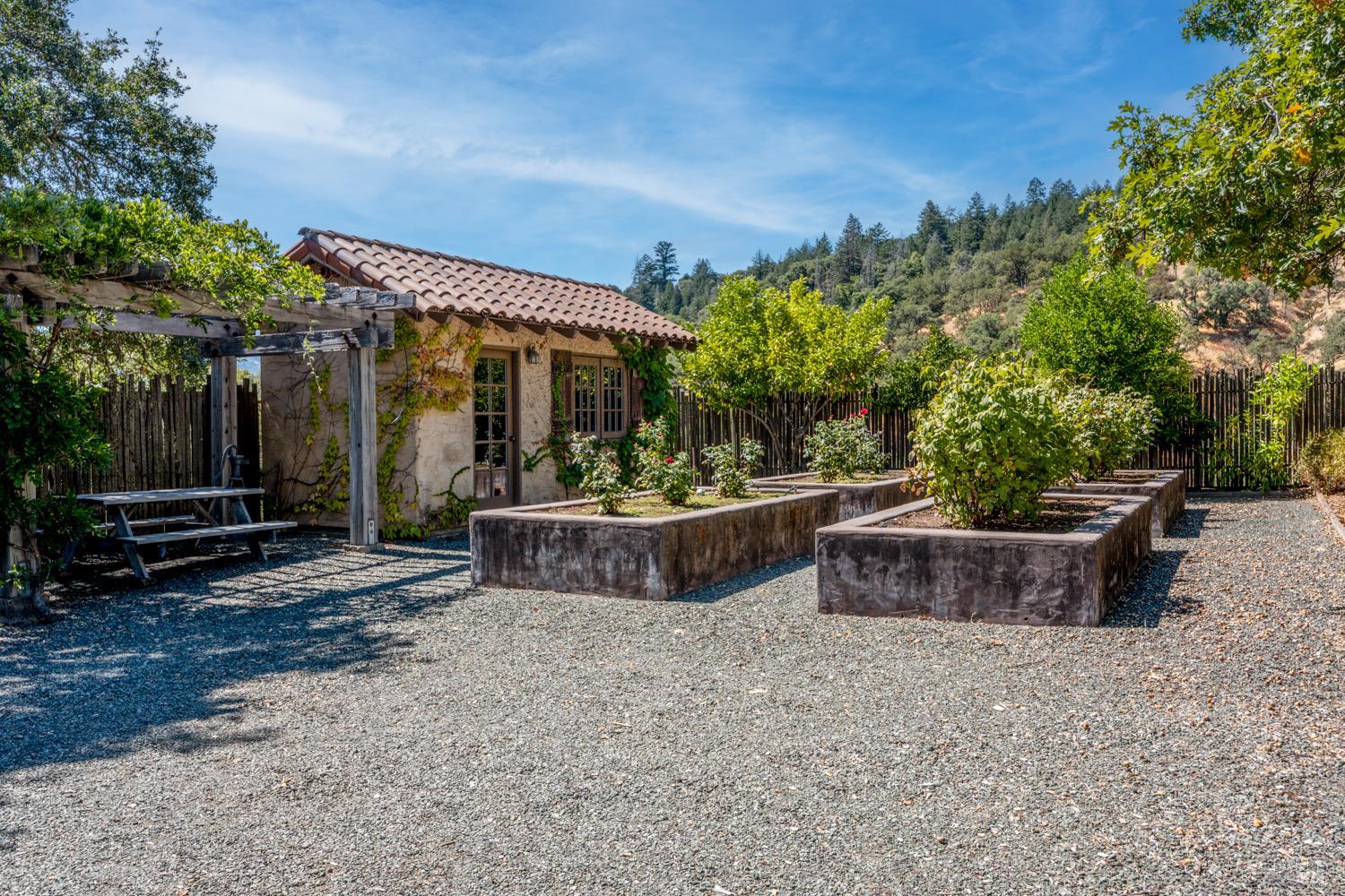 800-850 Boonville Road Ukiah, CA 95482 - Photo 43 of 56