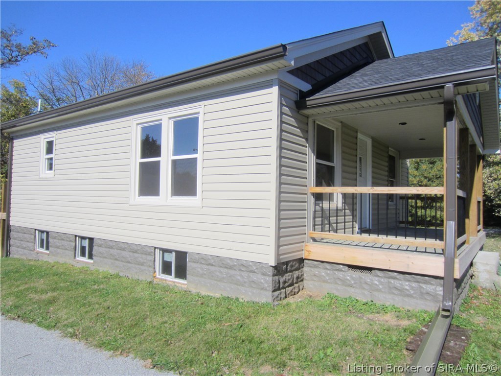 1215 Slate Run Road New Albany, IN 47150 - Photo 4 of 24 Gallery Image 4