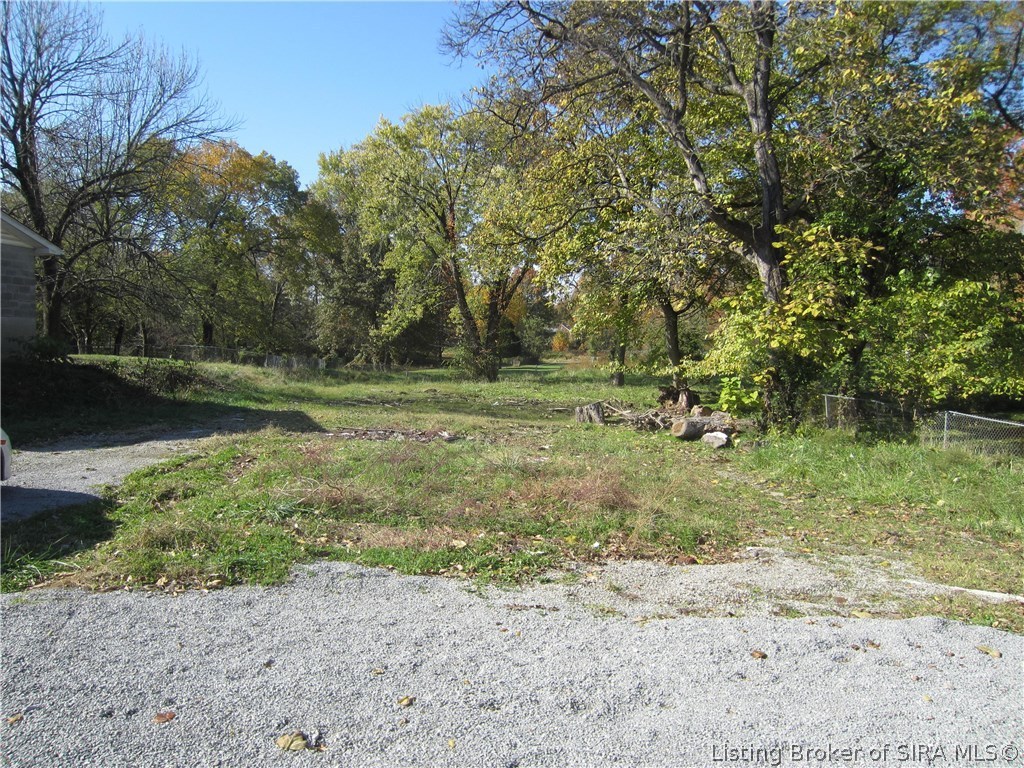 1215 Slate Run Road New Albany, IN 47150 - Photo 8 of 24 Gallery Image 8