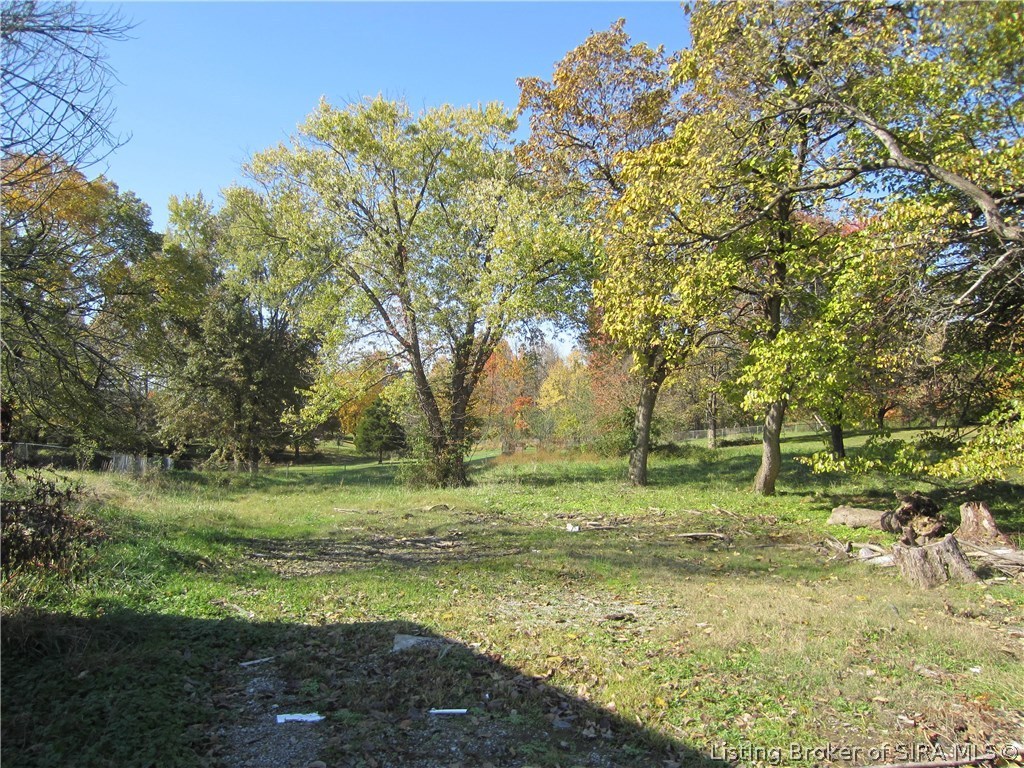 1215 Slate Run Road New Albany, IN 47150 - Photo 10 of 24 Gallery Image 10