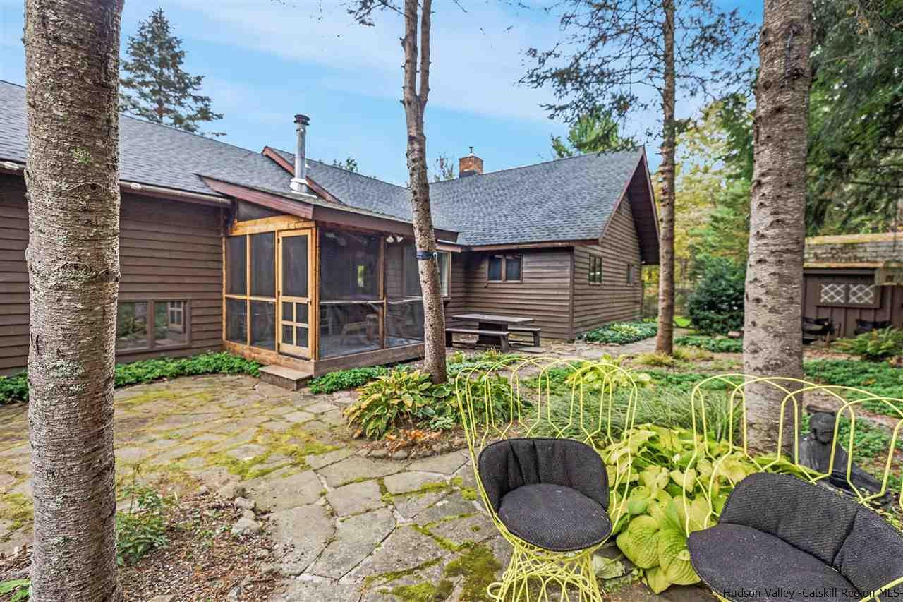 1882 County Road Olivebridge, NY 12461 - Photo 27 of 35 a front view of a house with garden