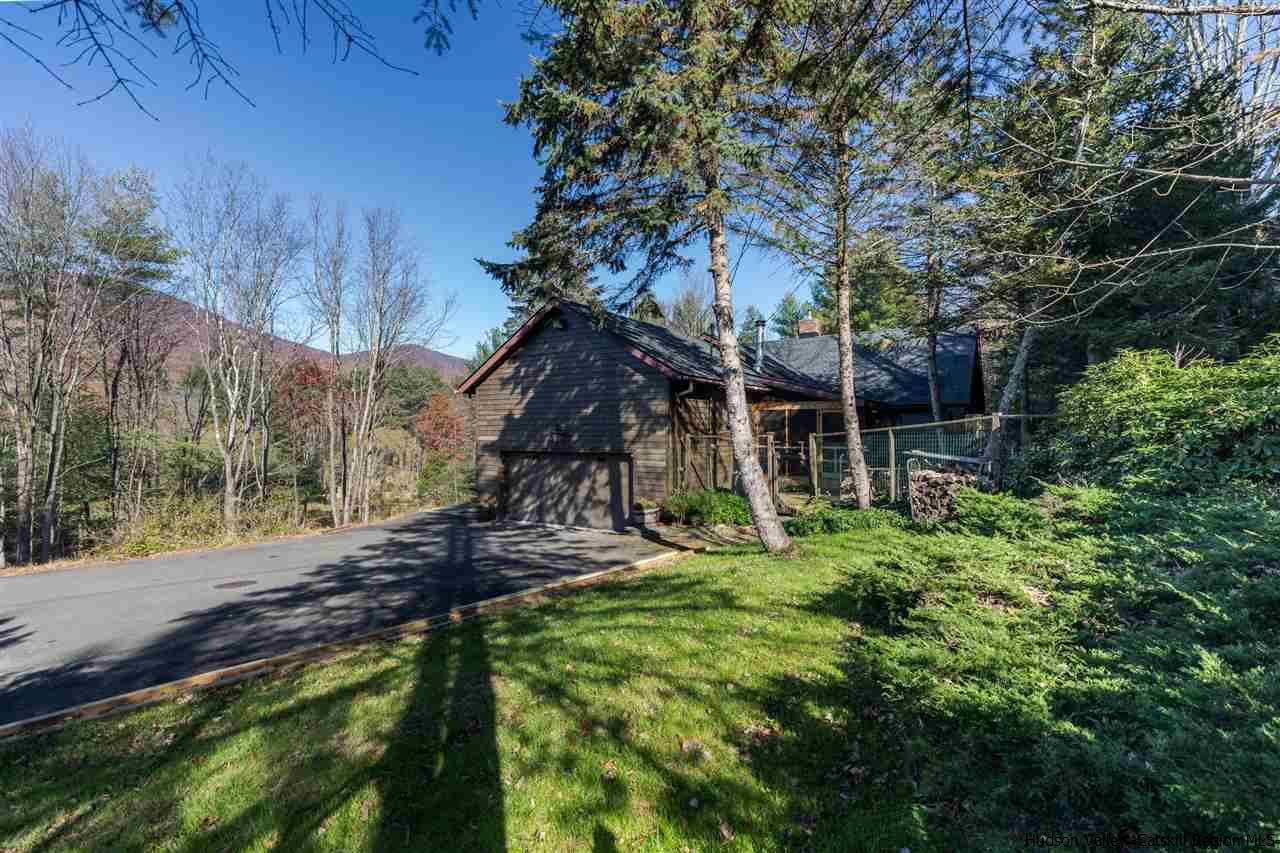 1882 County Road Olivebridge, NY 12461 - Photo 30 of 35 a backyard of a house with lots of green space
