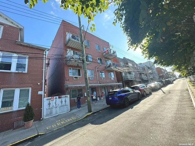 $1,700,000 | 94-68 45th Avenue | Elmhurst