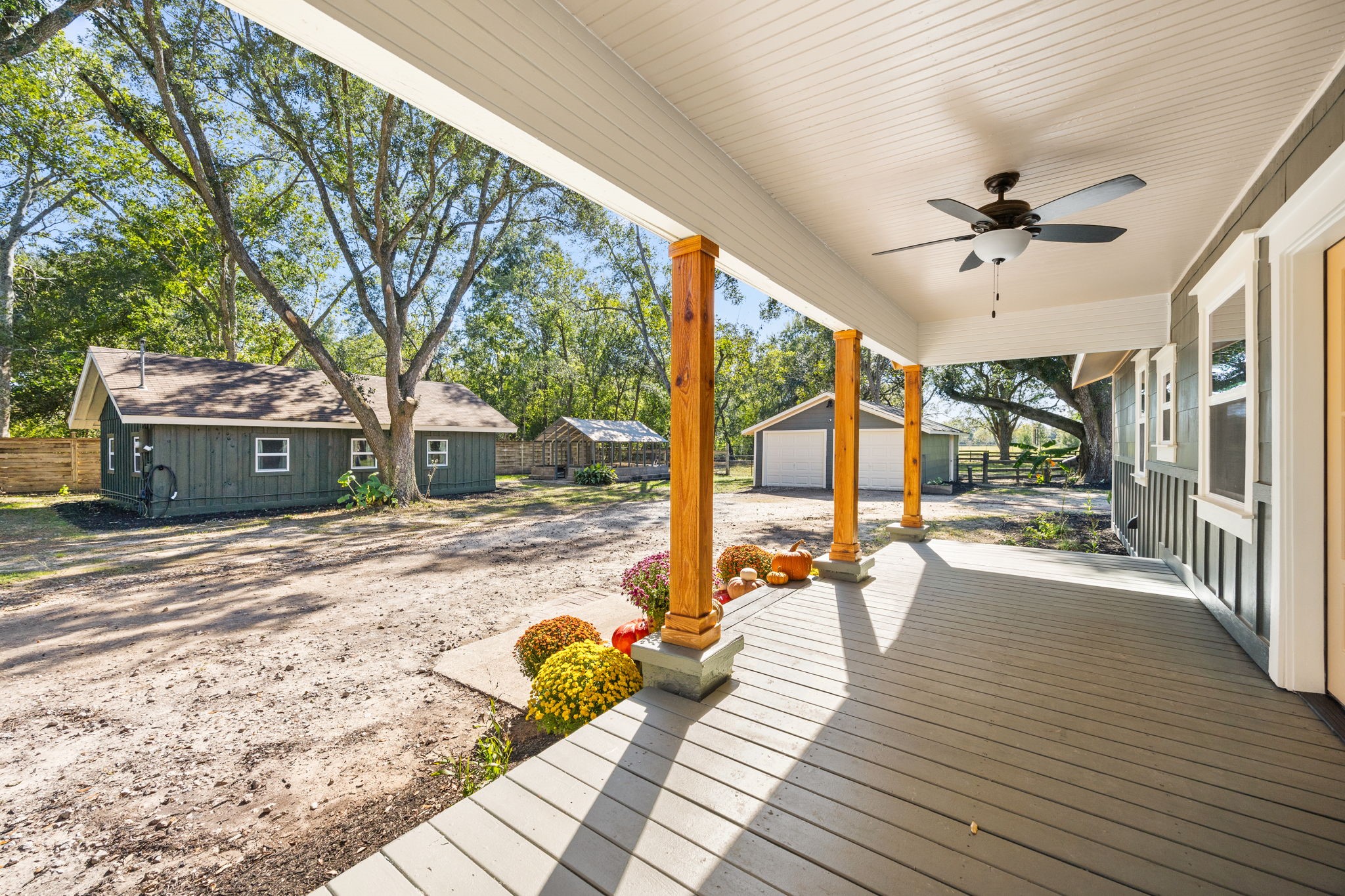2693 Fairview Road Alvin, TX 77511 - Photo 25 of 49 a view of a swimming pool with a patio