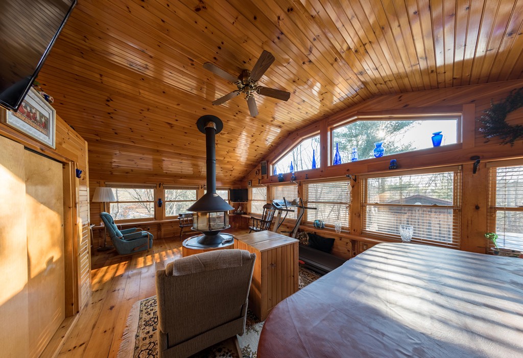 426 Northfield Road Bernardston, MA 01337 - Photo 7 of 13 Gallery Image 7