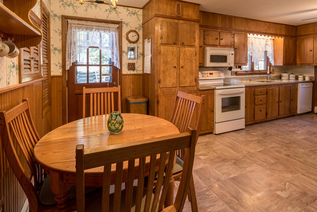 426 Northfield Road Bernardston, MA 01337 - Photo 10 of 13 Gallery Image 10