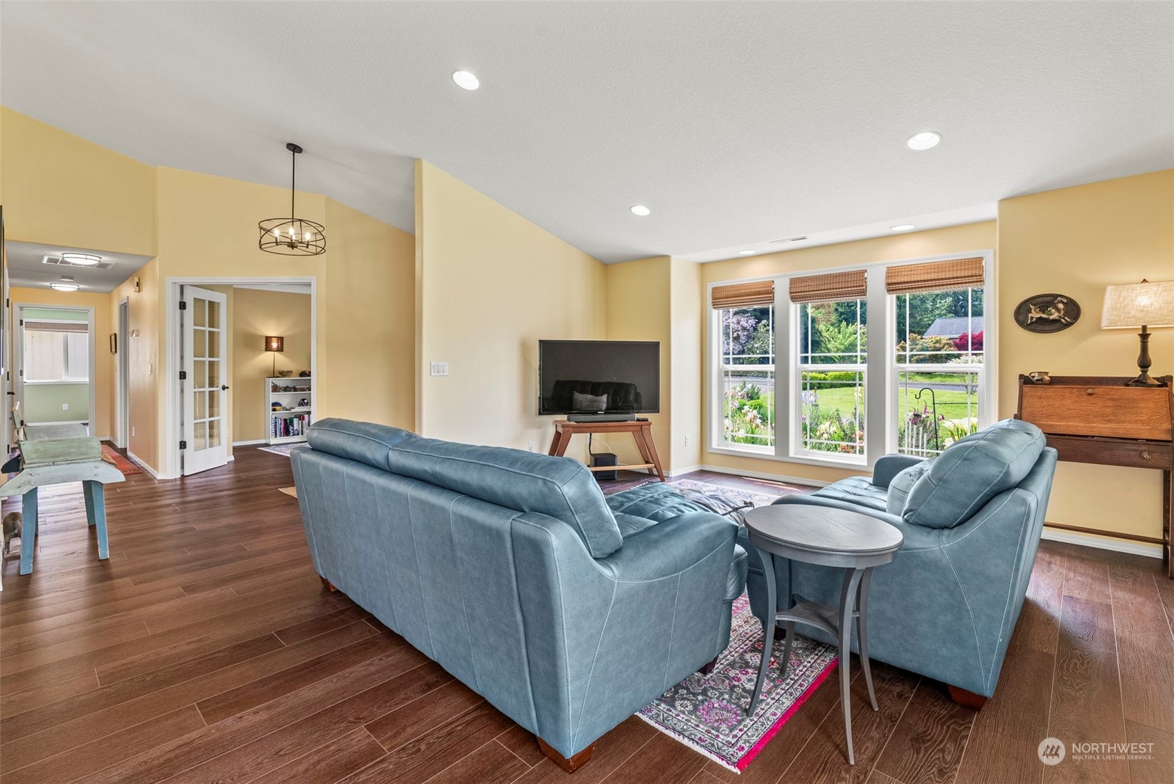 516 North Maple Hill Road Kelso, WA 98626 - Photo 7 of 34 Gallery Image 7