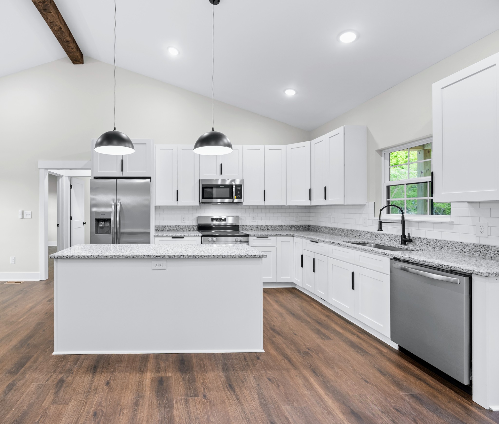 1239 North Main Street Tennessee Ridge, TN 37178 - Photo 5 of 28