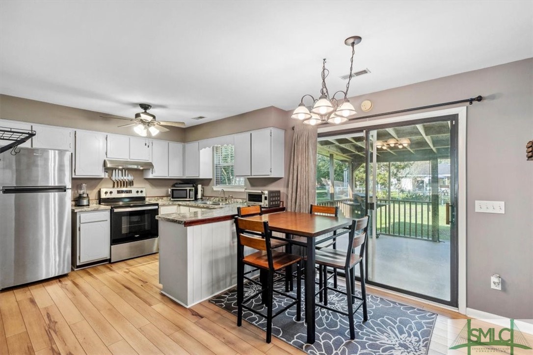 1217 Weston Way Pooler, GA 31322 - Photo 3 of 33 Kitchen/Dining