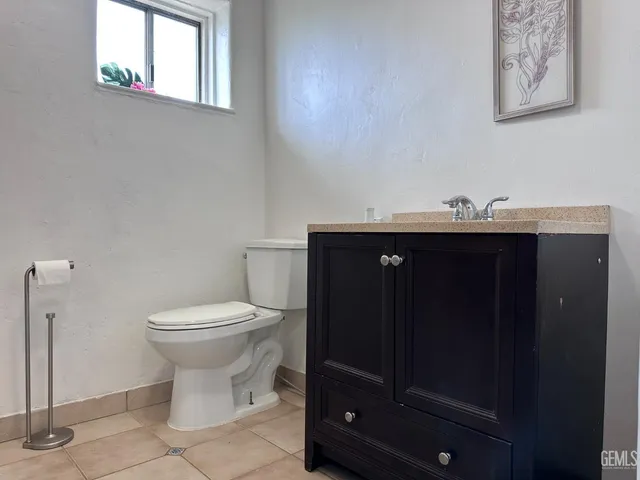 $246,600 | Undisclosed Address, Bakersfield, CA 93307