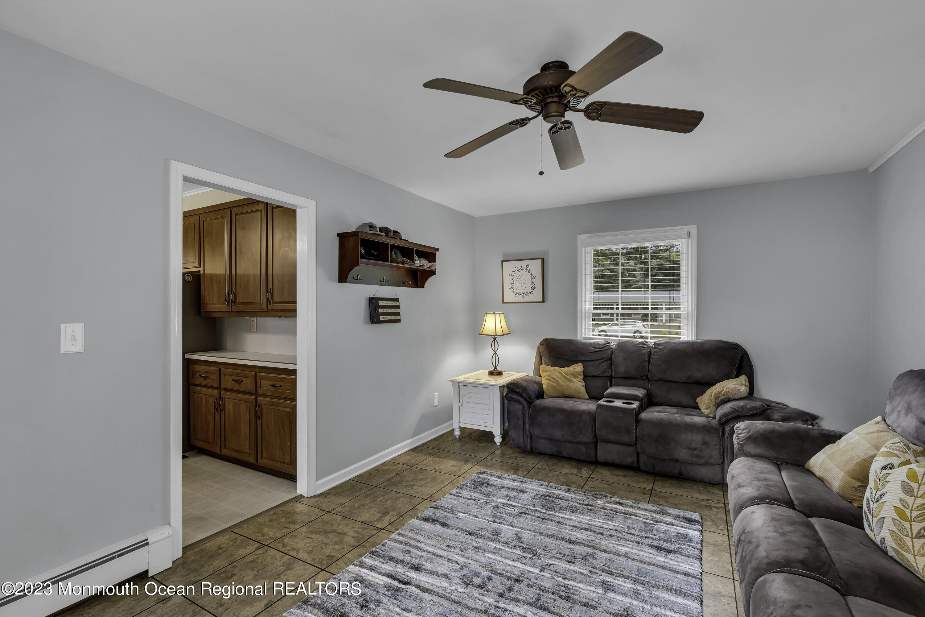 143 Manaqua Road Freehold, NJ 07728 - Photo 20 of 44 027_dsc05219