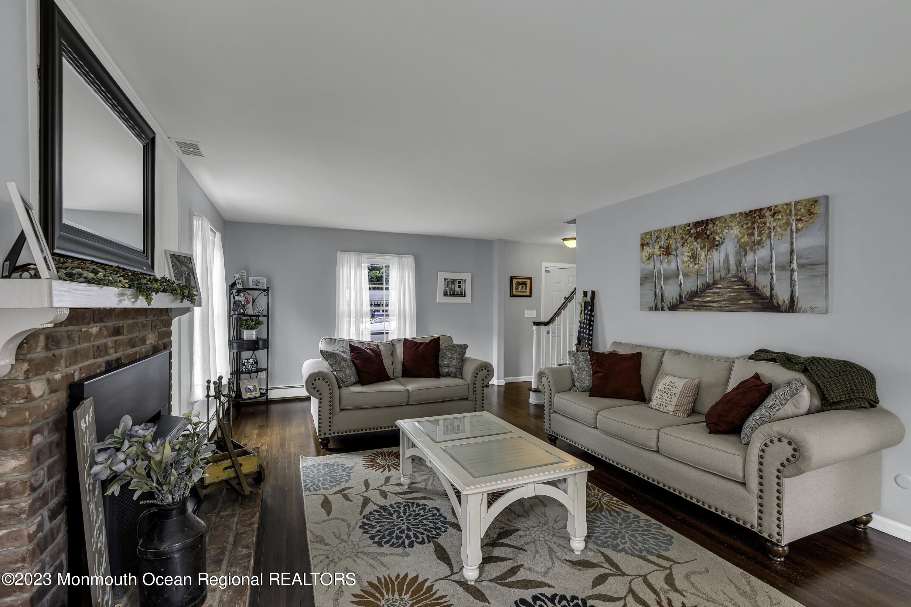 143 Manaqua Road Freehold, NJ 07728 - Photo 5 of 44 012_dsc05144