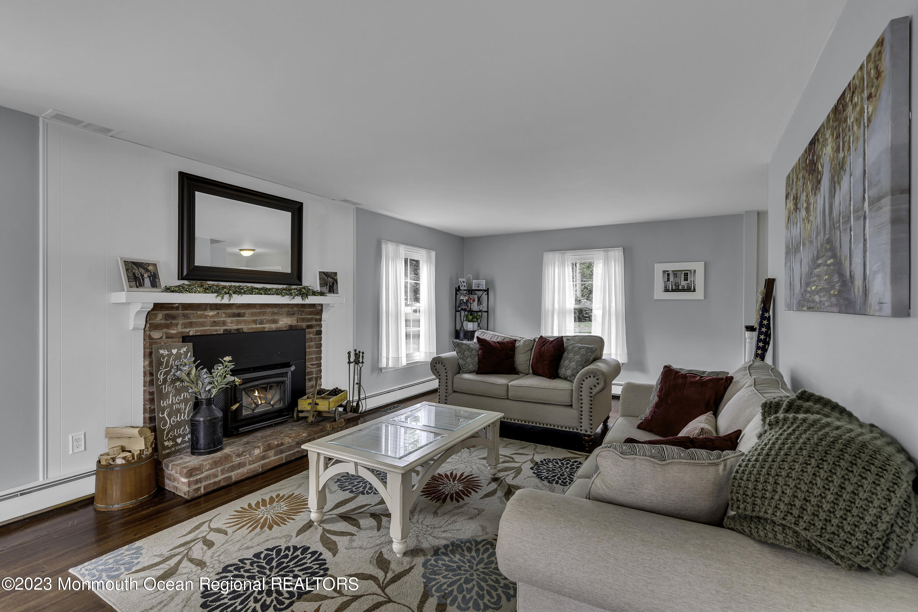 143 Manaqua Road Freehold, NJ 07728 - Photo 6 of 44 013_dsc05149-1