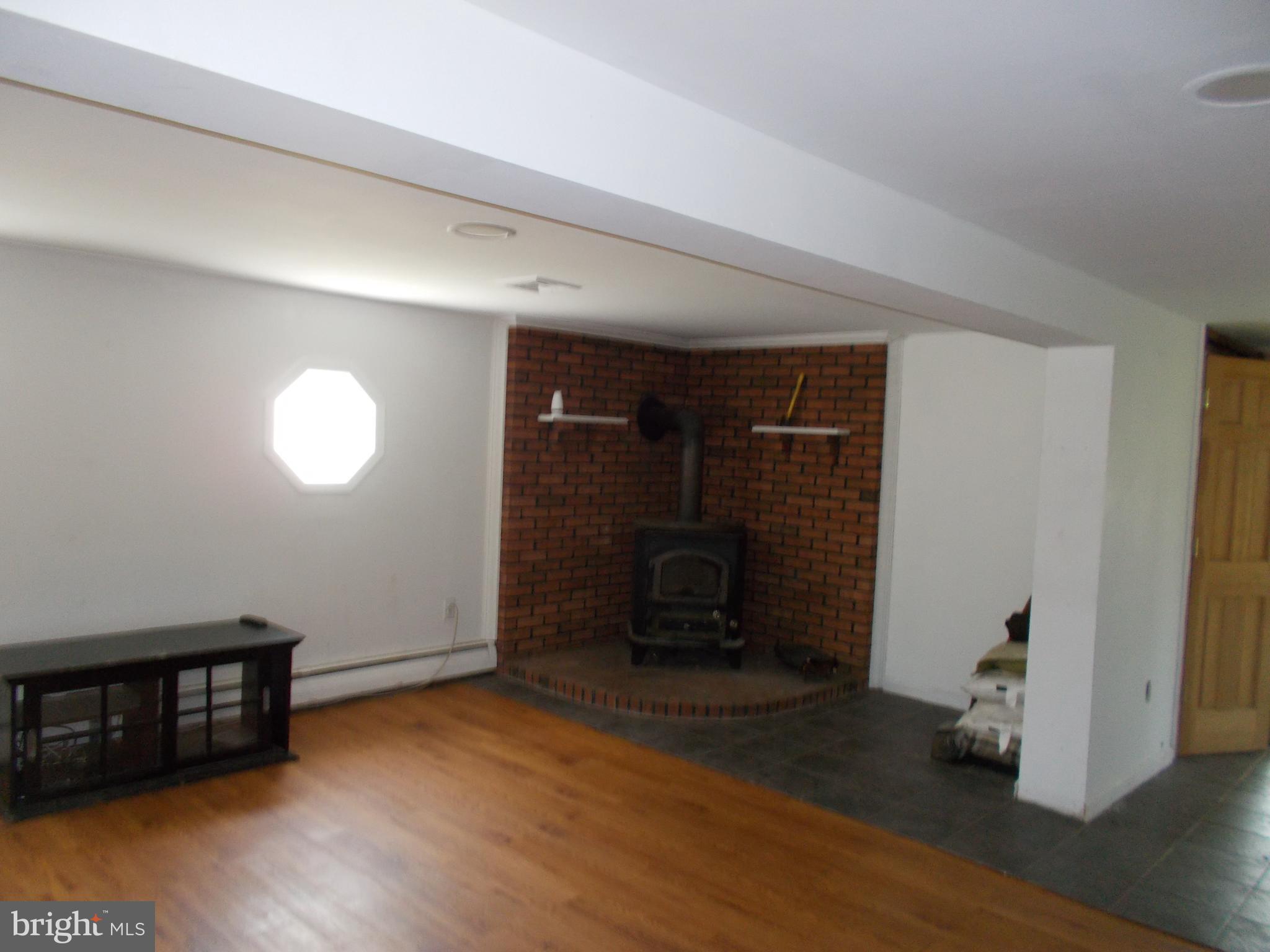 506 Rumpf Avenue Langhorne, PA 19047 - Photo 5 of 14 Gallery Image 5