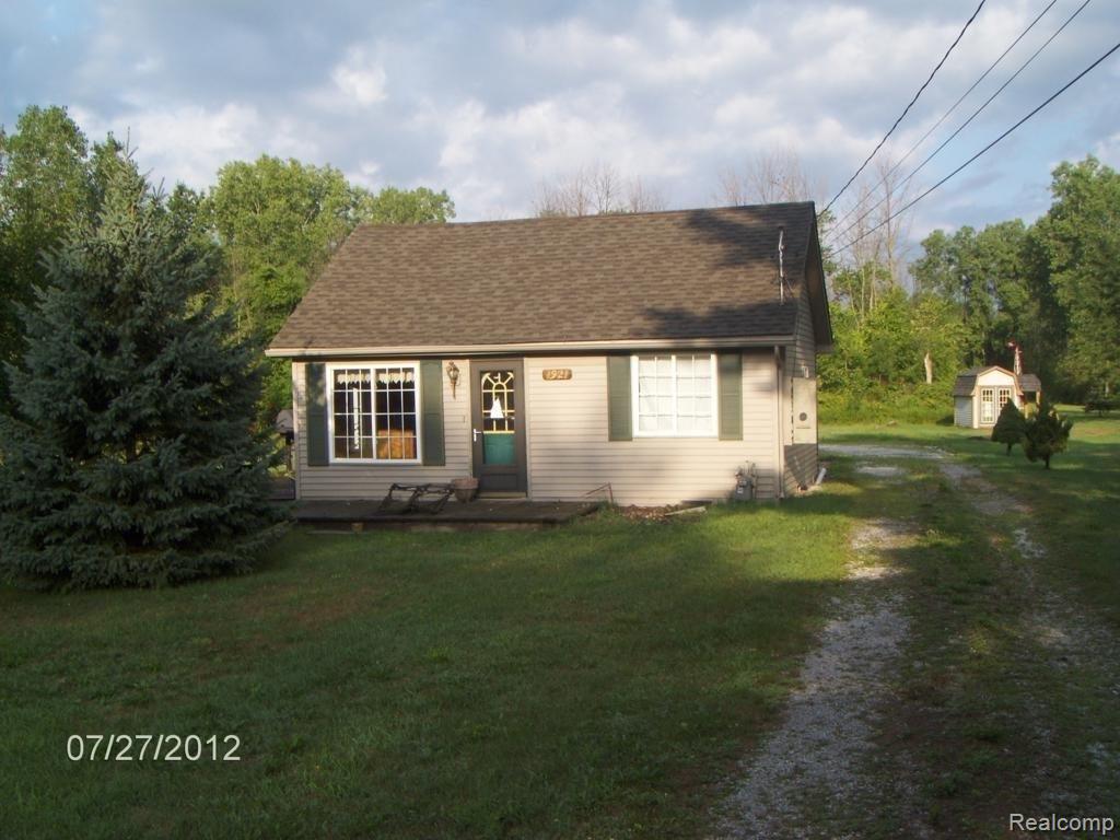 1921 Maple Road Smiths Creek, MI 48074 - Photo 1 of 14 Front