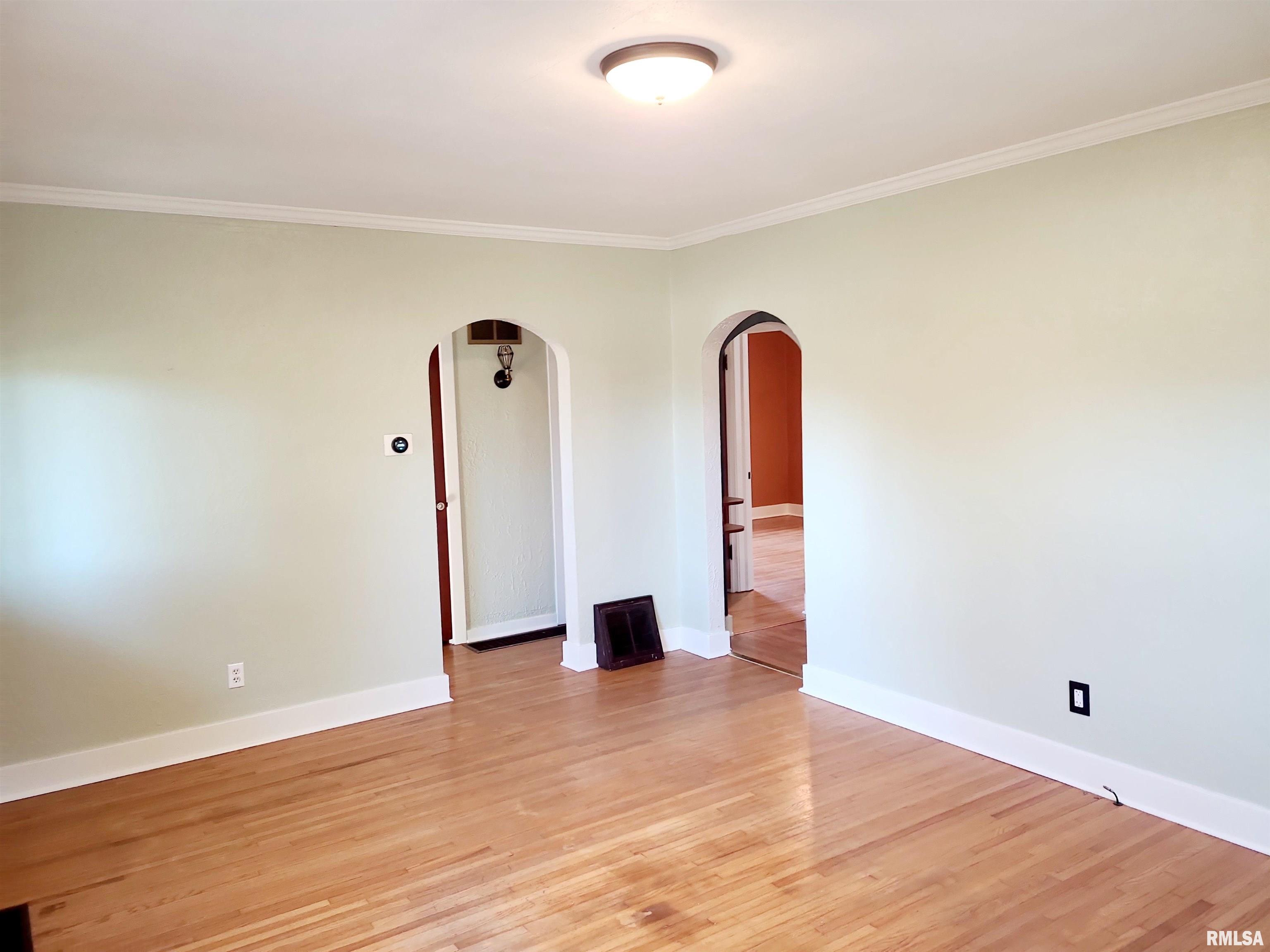 7021 West Southport Road Peoria, IL 61615 - Photo 13 of 23