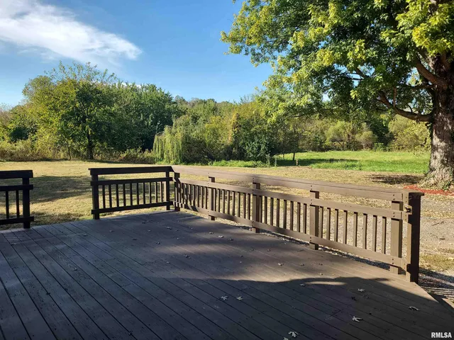 $170,000 | 7021 West Southport Road, Peoria, IL 61615